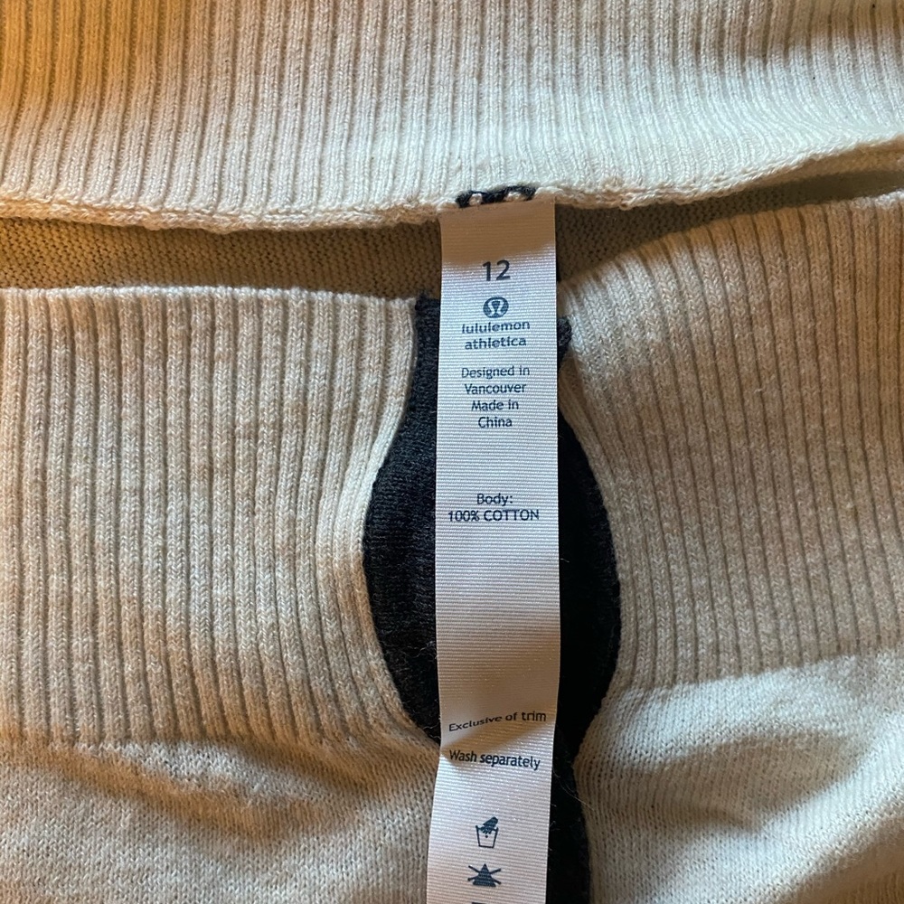 Lululemon sweater